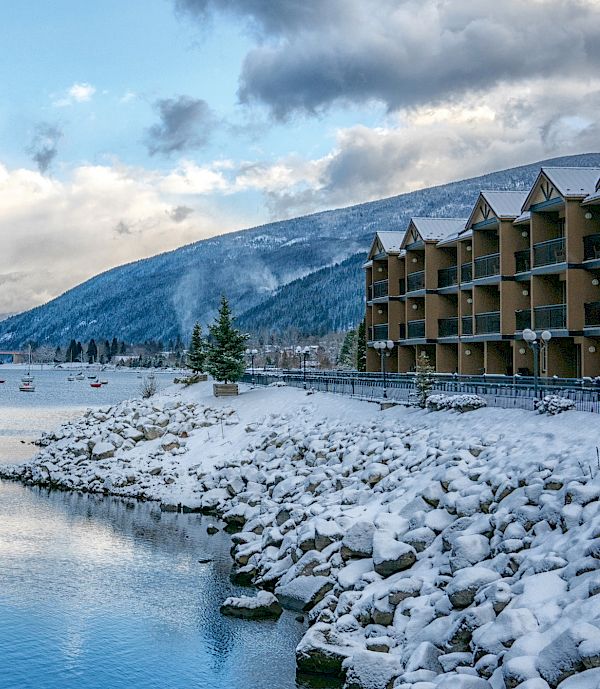 Prestige Lakeside Resort